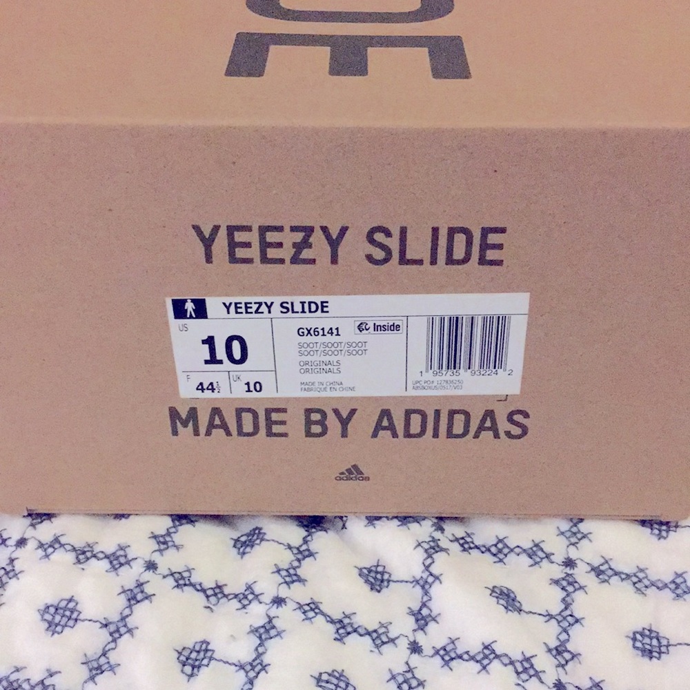 Yeezy brown slides